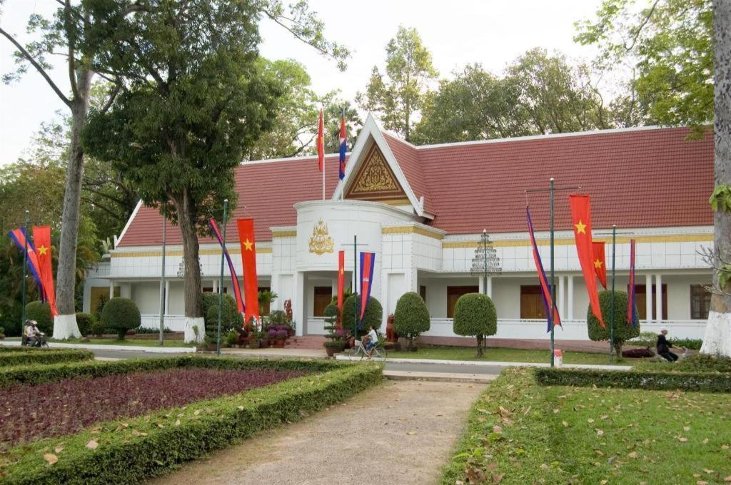 Mulberry Hotel Siem Reap Bagian luar foto