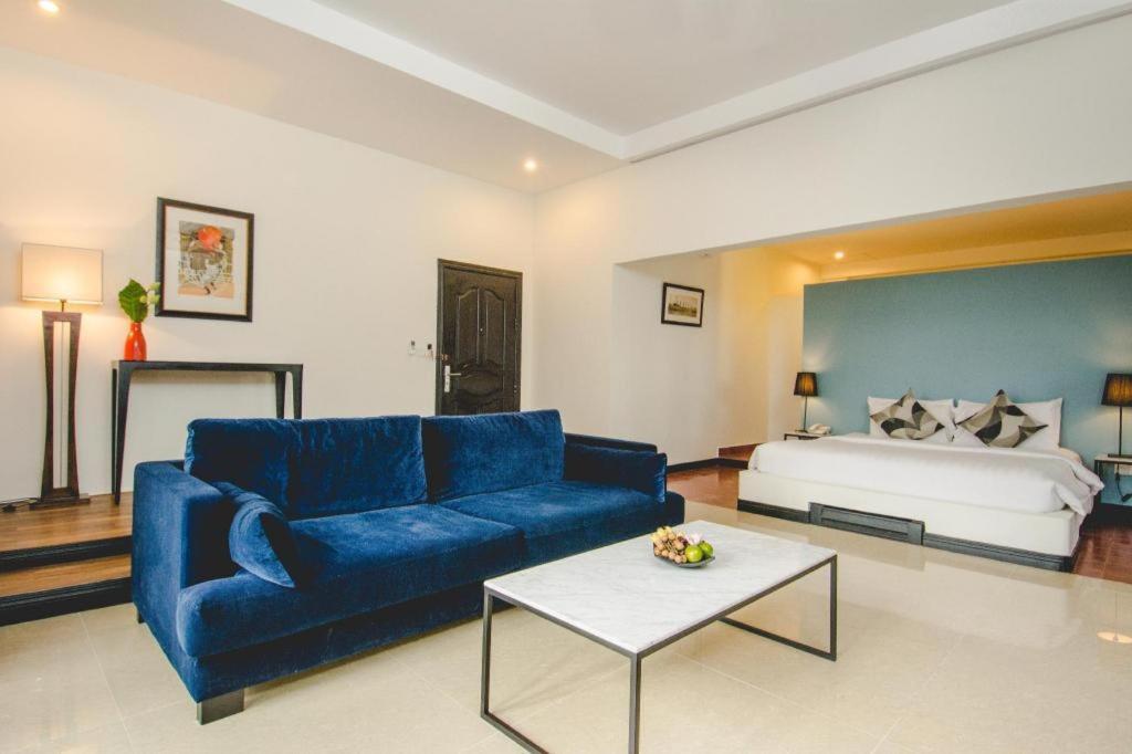 Mulberry Hotel Siem Reap Bagian luar foto