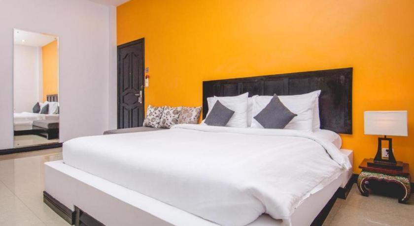 Mulberry Hotel Siem Reap Bagian luar foto