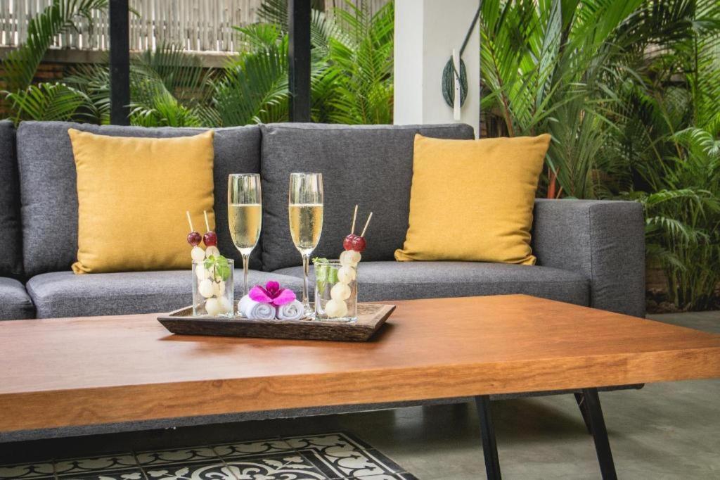 Mulberry Hotel Siem Reap Bagian luar foto